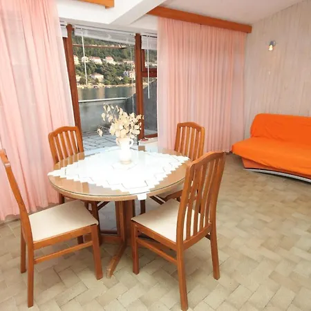 By The Sea Brna, Korcula - 7553 Apartment *